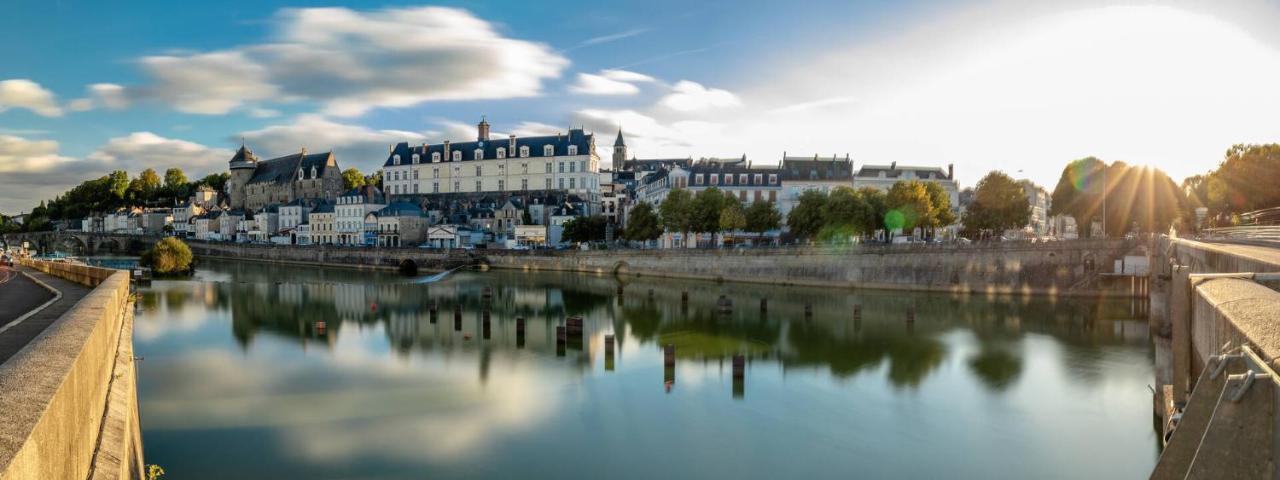 Au Coeur De Ville لافال المظهر الخارجي الصورة